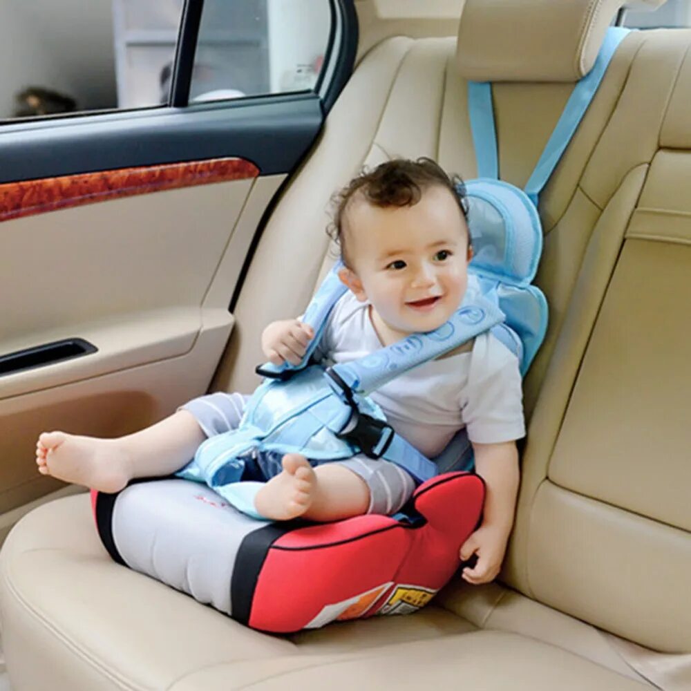 Бустер автомобильный можно использовать. Milli safe автокресло. Детский кресло для автомобиля. Сидушка для детей в машину. Кресло в машину для детей от 3.