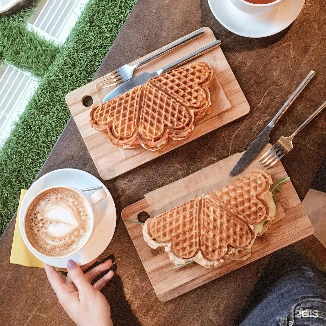 Vaffel Восстания 55. Норвежские вафли Waffle. Vaffel СПБ. Восстания 55 Санкт-Петербург Норвежские вафли. Кофейня вафли