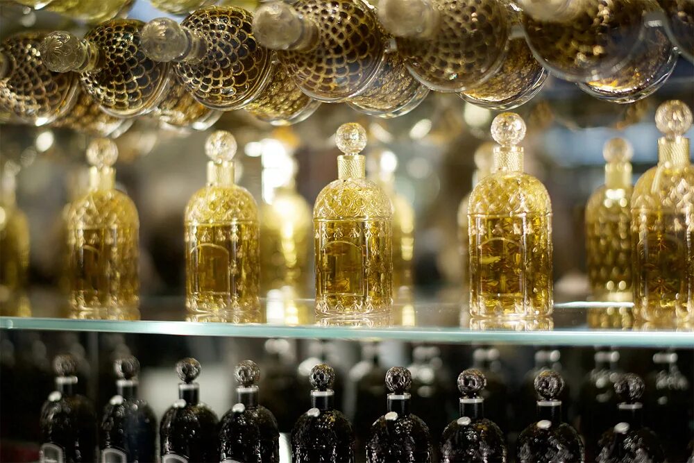 цум москва парфюмерия. селективные духи в цуме бренды. эксклюзивные ароматы цум. цум герлен бутик. Guerlain цум.