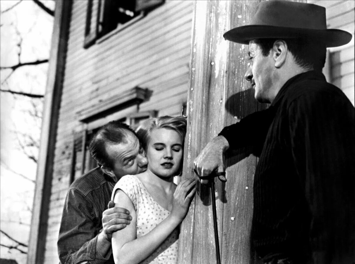 кэрролл бейкер куколка. кэрролл бейкер фильм куколка. куколка 1956. куколка 1956. кэрролл бейкер беби долл.