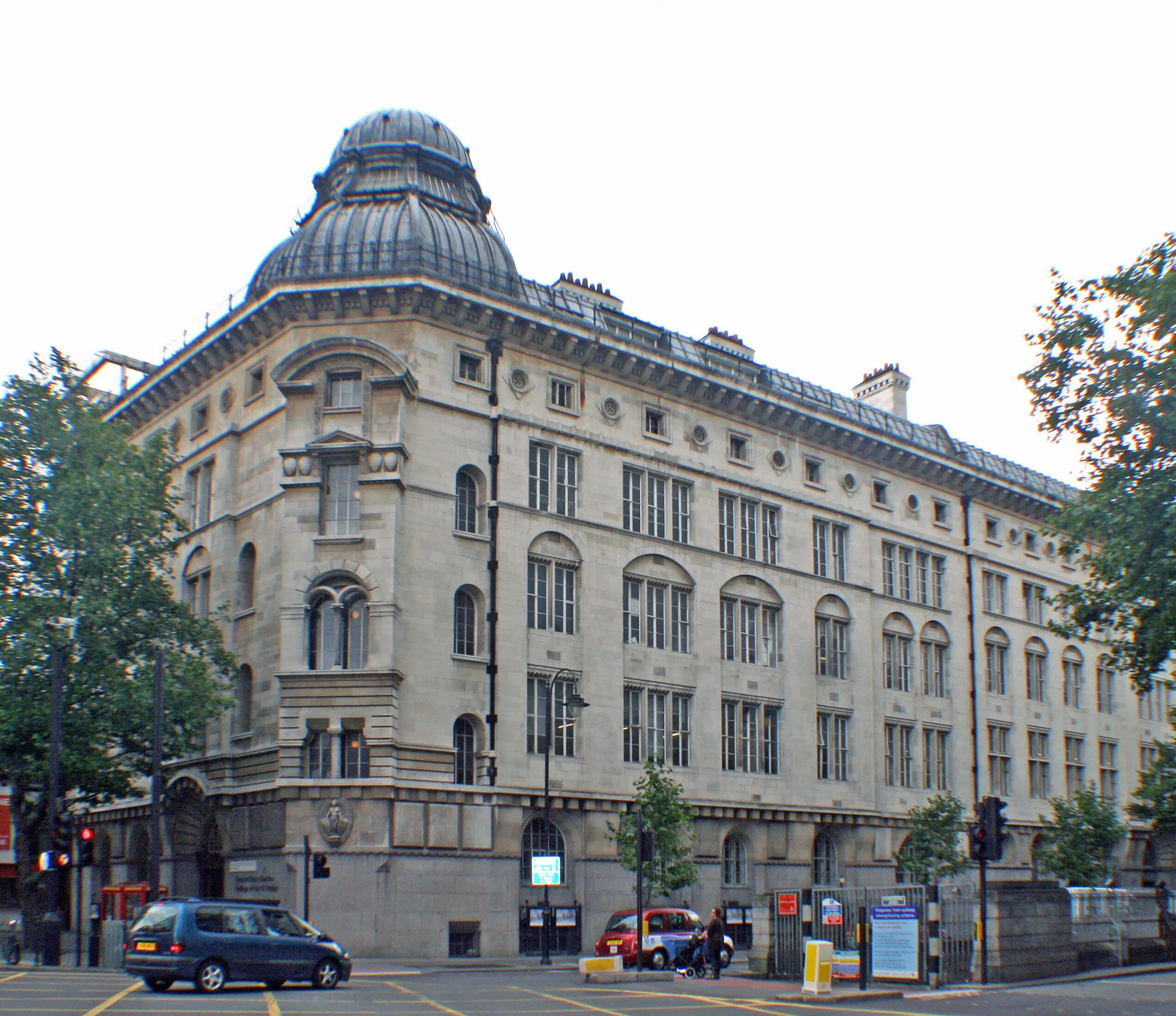 St central. Central saint martins college of art and design.