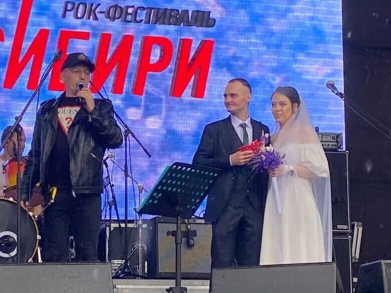 Ветер сибири 2021. Ветер сибири концерт. Фестиваль ветер сибири логотип 2024. Публичное фото в телеграм. Ветер сибири концерт.