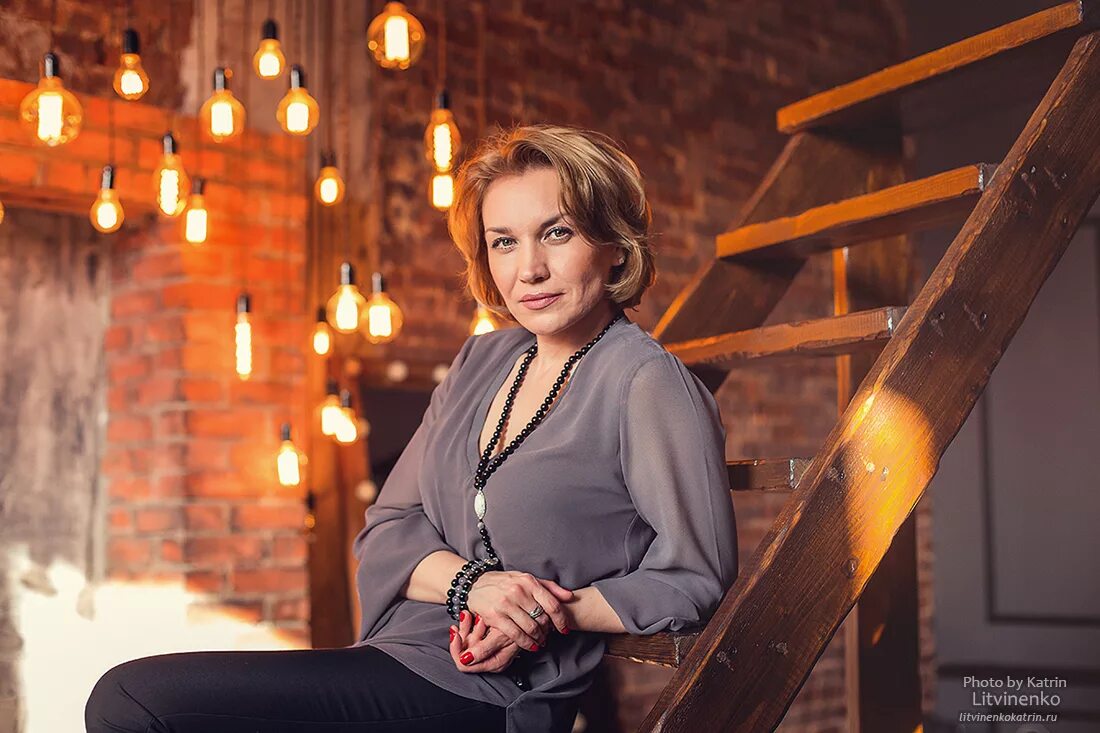 джейн фонда. красивые взрослые женщины. красивые дамы в возрасте. женщина среднего возраста. красивые женщины за 40.