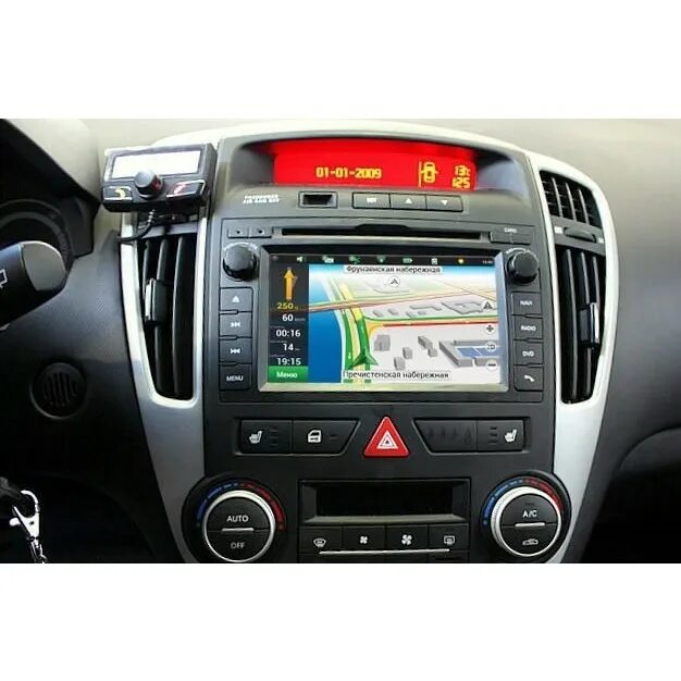 Intro Chr-1810 CD Kia Ceed. Kia Ceed 2010 магнитола. Магнитола Киа СИД 1. Штатная магнитола Киа СИД 1. Магнитола для сида