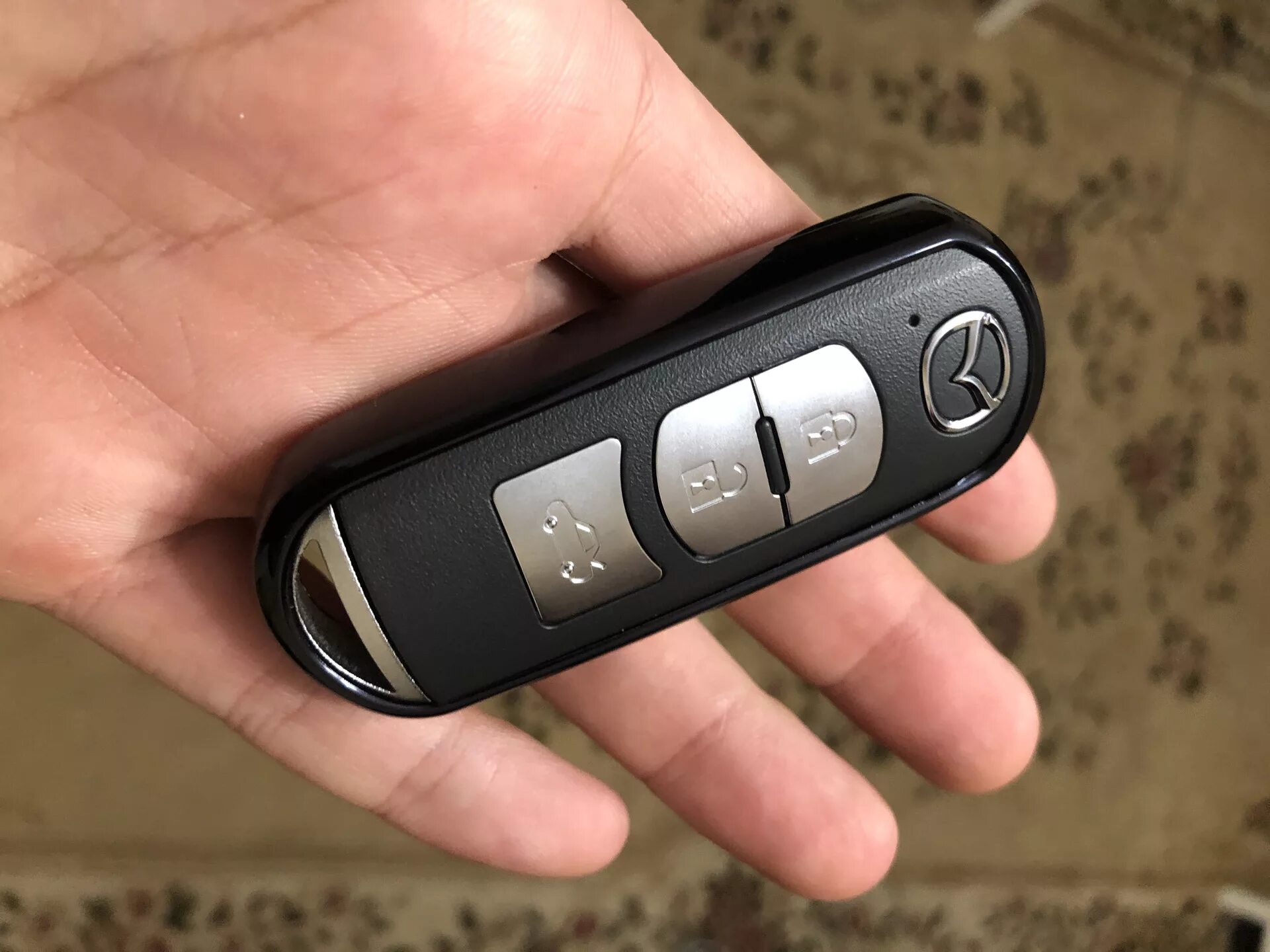 Ключ mazda 6. Ключ Мазда 6 2018. Mazda 6 2020 ключ. Чехол на ключ Мазда 6. Мазда 6 2016 ключ-.