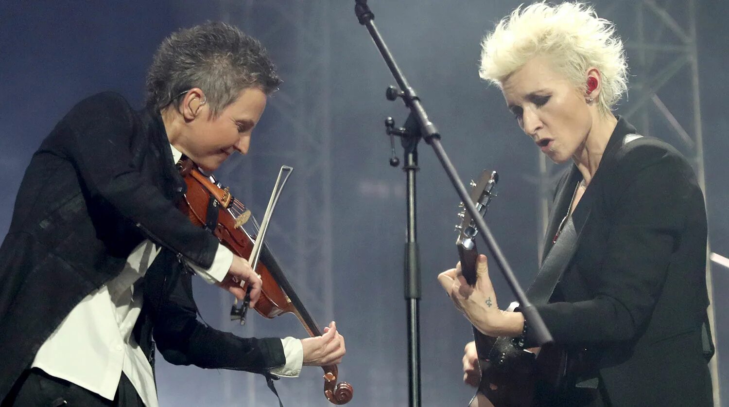 диана арбенина и сурганова. ночные снайперы светлана сурганова. группа ночные снайперы сурганова. ночные снайперы светлана сурганова. сурганова и арбенина.