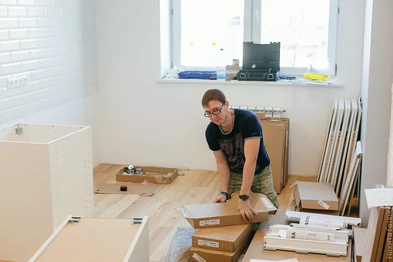 Икеа установка. Сборщик кухни. сборка кухни икеа. монтаж кухни. ikea кухни сборка.