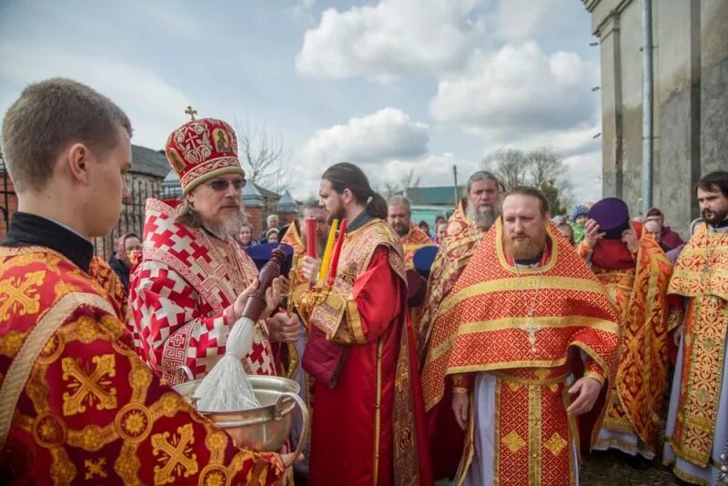 второе михайловское благочиние рязанской епархии. отец серафим михайловский монастырь. митрополит марк рязань. второе благочиние. печерники михайловский район рязанской области.