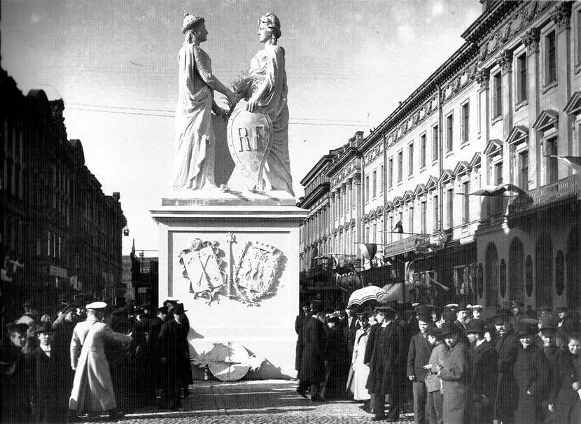 Франция 1902. Русско-французский Союз 1891. Монумент дружбы между Россией и Францией. Русско-французский Союз 1894.
