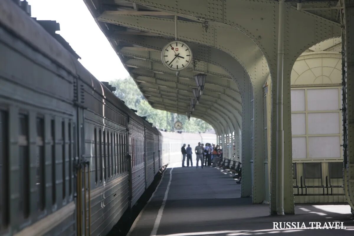 Витебский. А. Санкт петербург витебский москва. Железнодорожный вокзал санкт петербург витебский вокзал. Витебский вокзал перон.