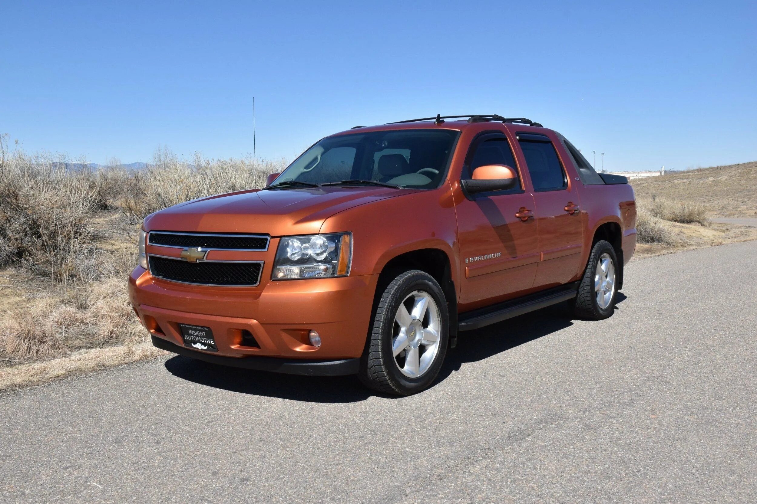 Шевроле купить иваново. Шевроле Аваланч 2007. Chevrolet Avalanche_2007-2013. Пикап Chevrolet Avalanche. Chevrolet Tahoe 2013 пикап.