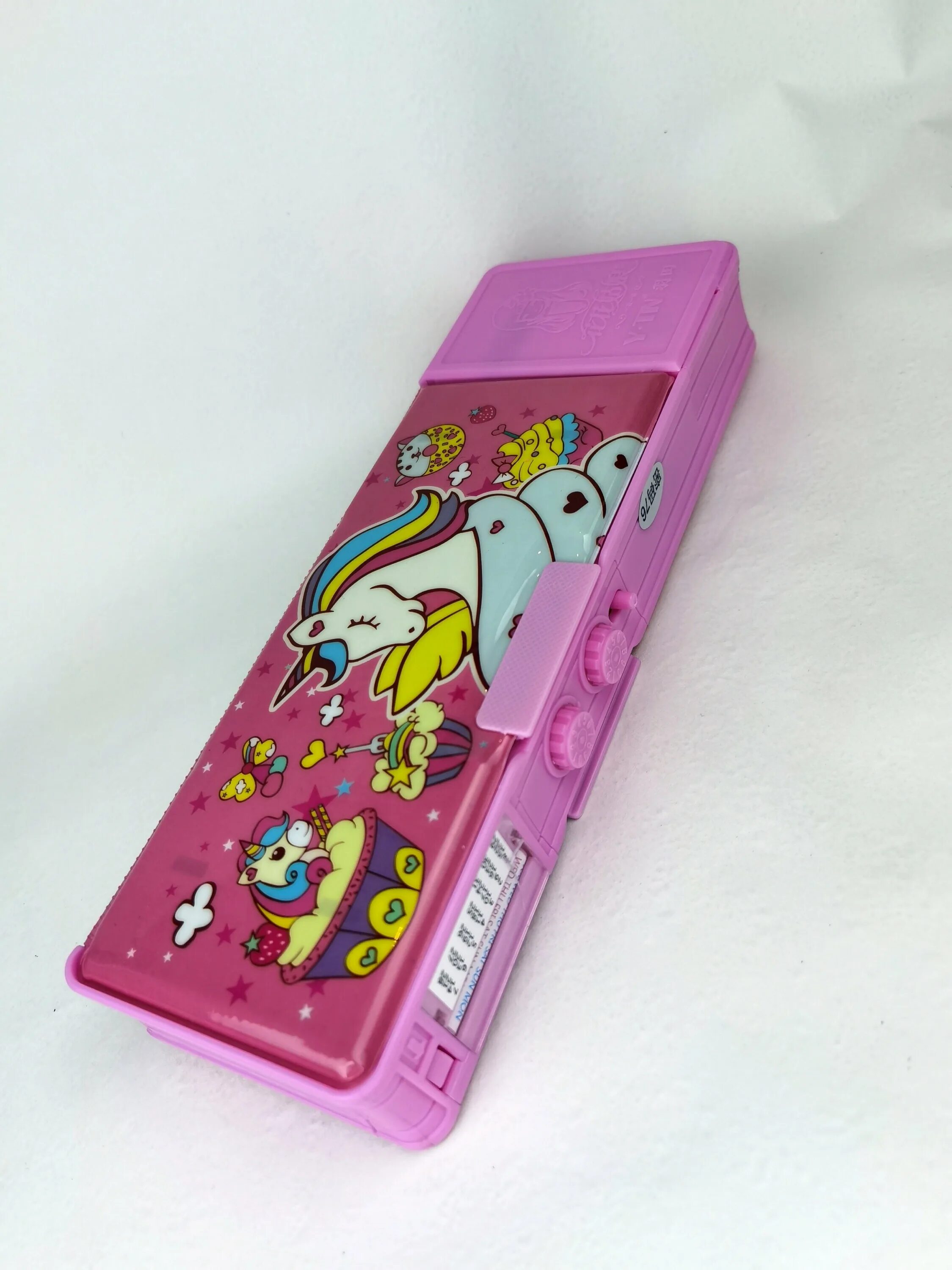 пенал трансформер для девочек. школьный пенал трансформер кнопочный 90х. пластиковый пенал трансформер. пенал трансформер с кодовым замком. пенал с кнопочками.