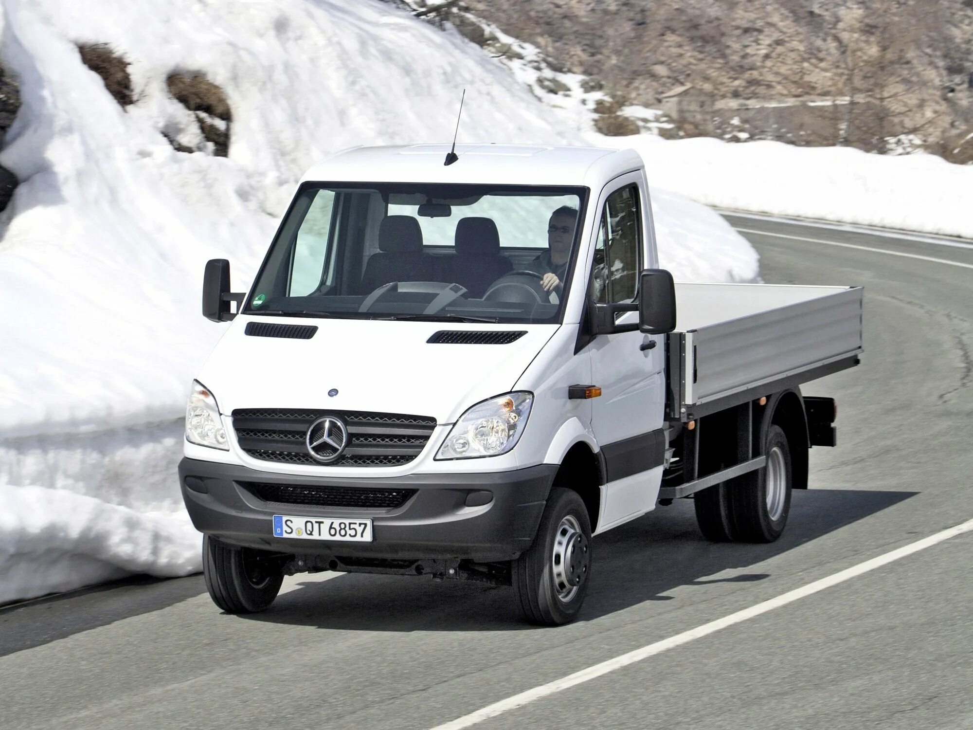 Мерседес спринтер бортовой. Мерседес Бенц Спринтер бортовой. Mercedes Benz Спринтер бортовой. Мерседес Бенц Спринтер бортовой грузовик. Мерседес Спринтер бортовой 2022.