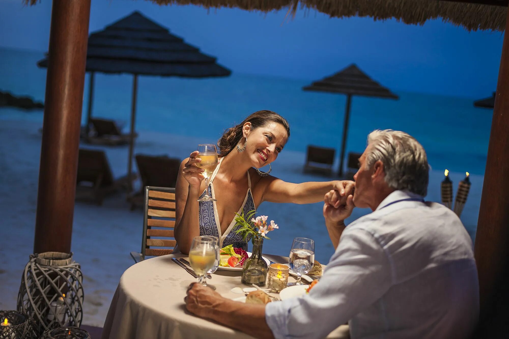 Sandals Royal Barbados all-inclusive in St.Lawrence gap. Sandals Royal Bahamian. All inclusive in Europe. Seaside couple. Panam romance