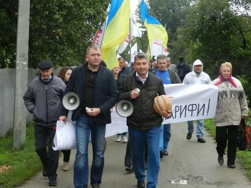 Памятник полковнику келину в полтаве. Открытие памятника мазепе. Полтава города полтавы. Полтава как патриотизм. Жители полтавы украина.