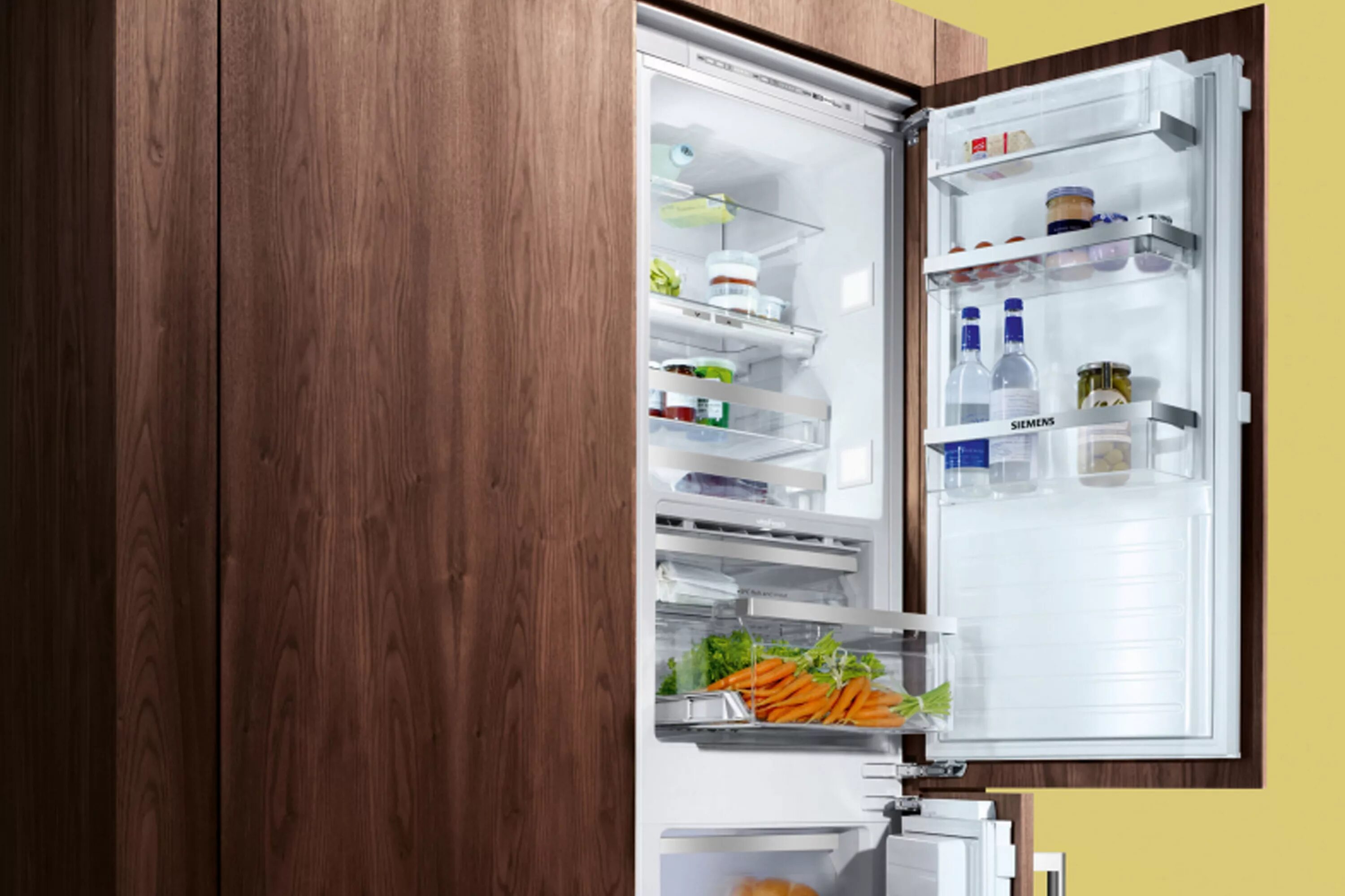 Топ встраиваемых холодильников. Встраиваемый холодильник Сименс. Встроенный холодильник Siemens. Двухкамерный встраиваемый холодильник бош. Холодильник Сименс kf57u50.
