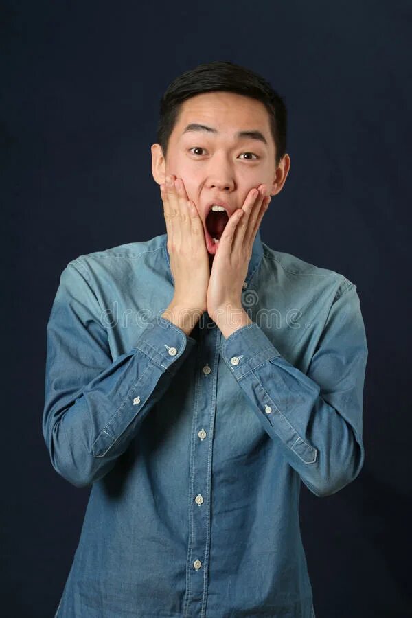 Удивленные японцы. Испуганный китаец. Испуганный китаец. Удивленный японец. Сумасшедшие японцы.