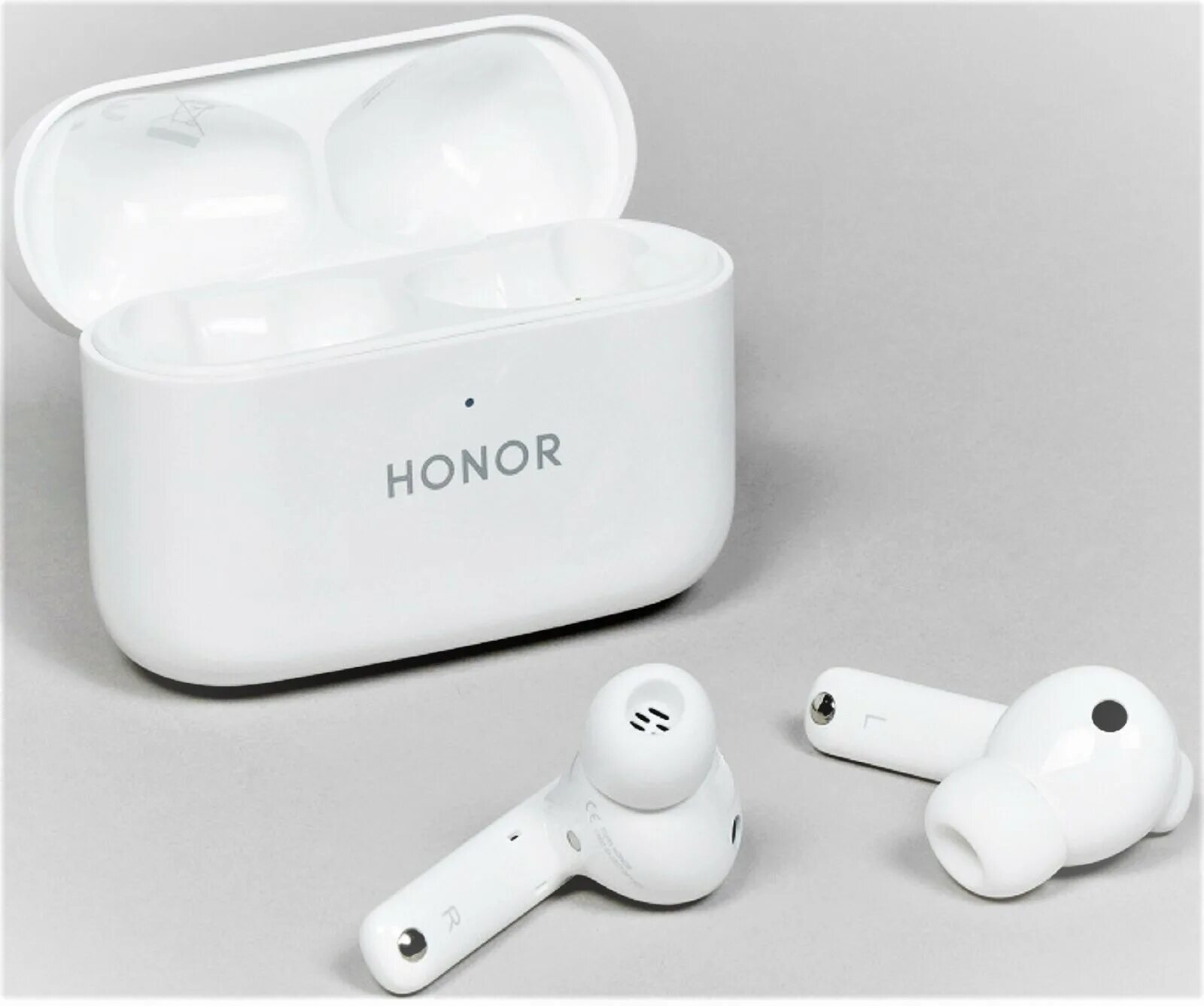 Беспроводной наушник хонор цена. TWS Honor Earbuds 2. TWS наушники Honor. Наушники беспроводные хонор 2 Лайт. TWS Honor Earbuds 2 Lite.