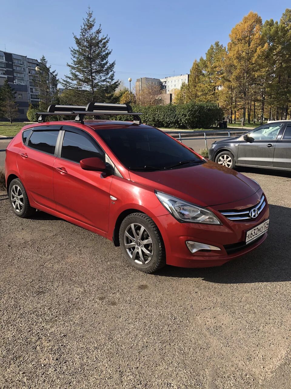 Hyundai Solaris Hatchback. Hyundai Solaris хэтчбек. Хендай Солярис хэтчбек 2015. Хендай Солярис хэтчбек красный. Солярис хэтчбек 1.6