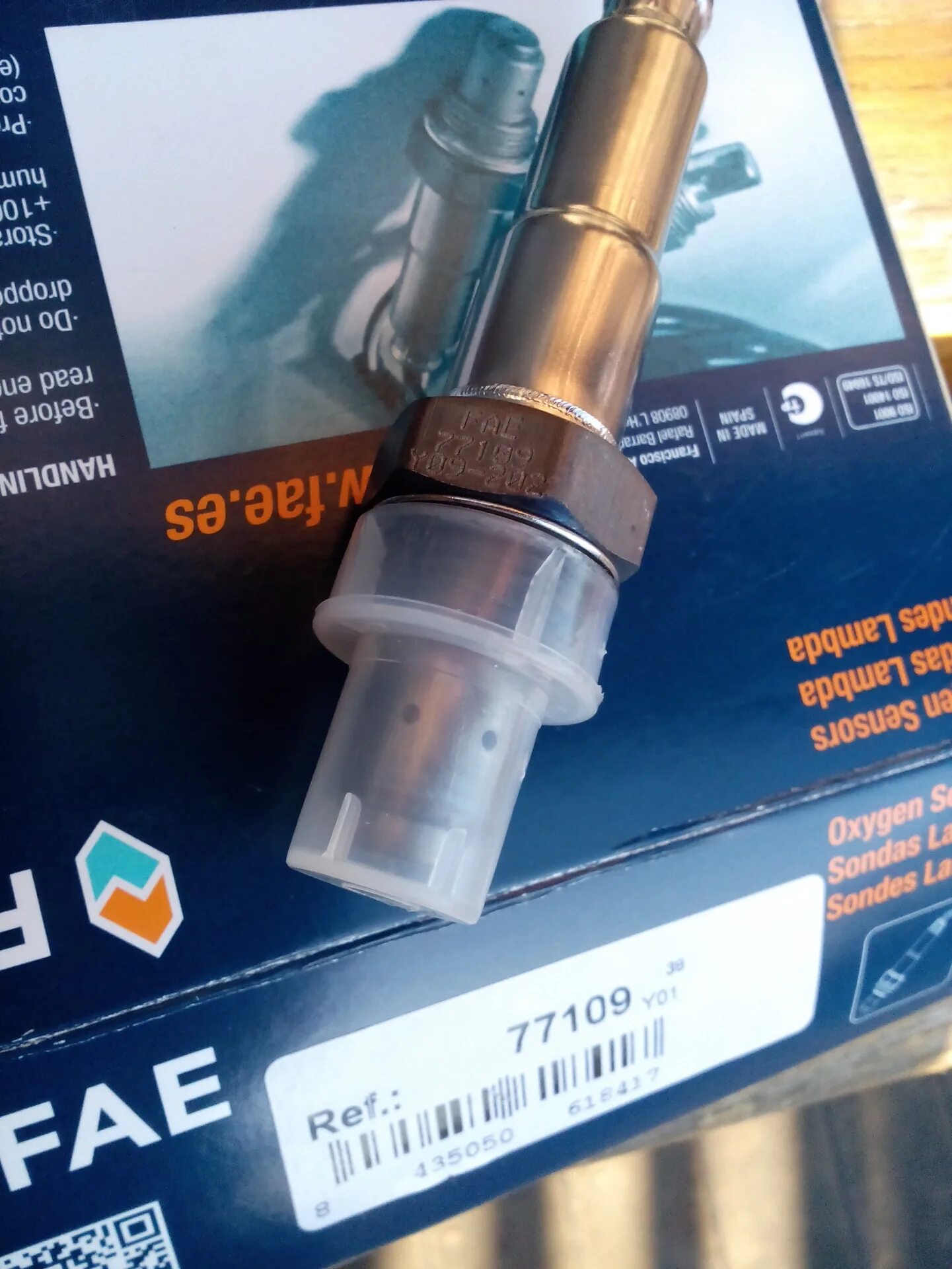 Лямбда-зонд. Кислородный датчик лямбда зонд. Датчик кислорода на hyundai terracan 3. Циркониевый датчик кислорода. Датчик кислорода гранта 8 клапанная.