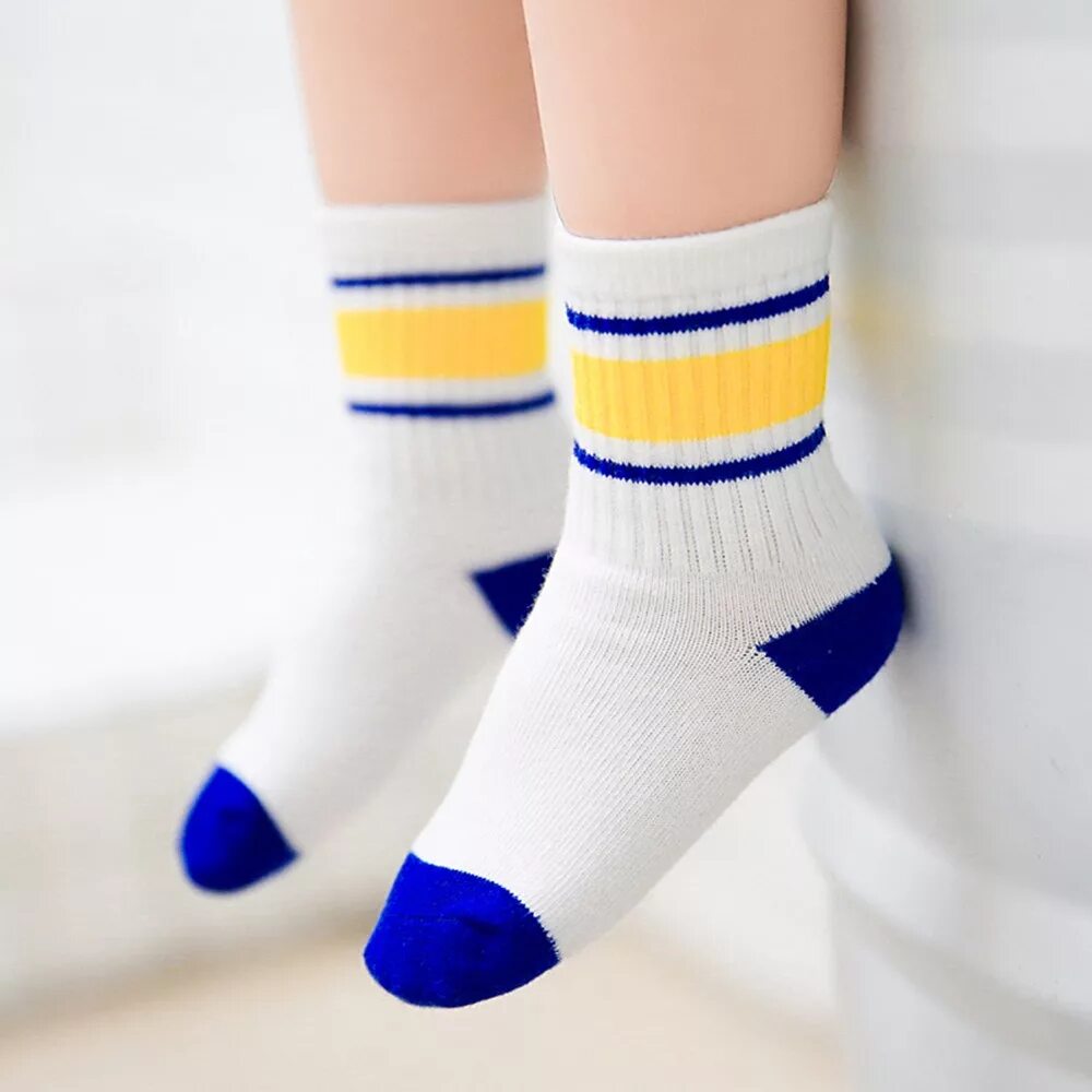 Baby Socks носки с игрушкой. Kids in White Socks. City Jump носки и браслеты фото.