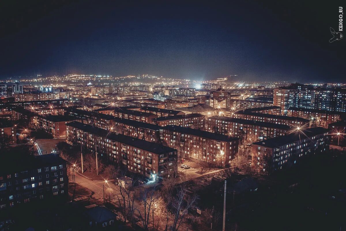 летающий дом фэнтези. ночь сон город. спящие города. спящий город. воздушный замок.