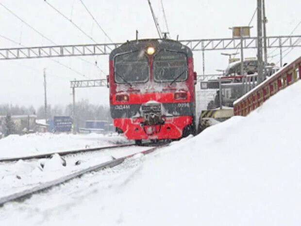 Поезд Новосибирск. Горьковское направление МЖД. Фото электрички Казанского направления МЖД. Почему на горьковском направлении