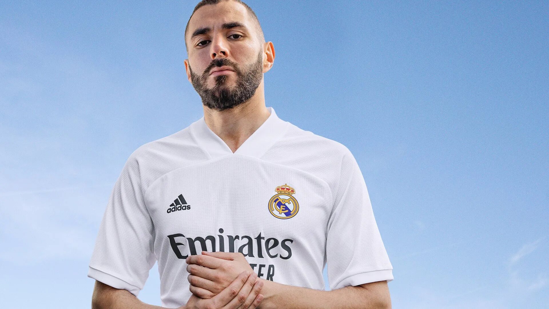 Реал 20 21. Форма реал мадрид 2025-2025. real madrid home kit 2025-2025. бензема реал мадрид 2025 22.