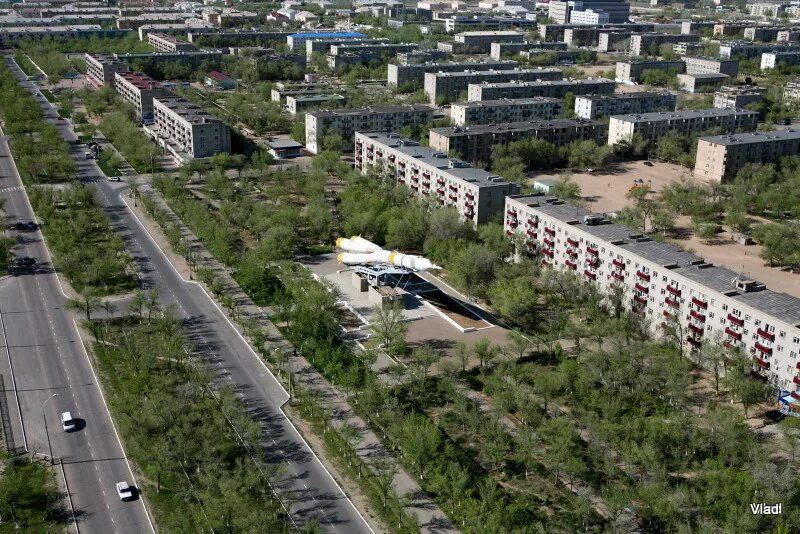 Байконур космодром город ленинск. Байконур казахстан кзыл-ординская область. Байконур тюратам ленинск. Г. Байконур космодром ленинск.