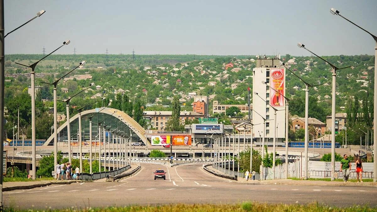 Россия г луганск. Луганск фото города. Луганск красивые фото. Фото Луганска сейчас. Луганск панорама города.