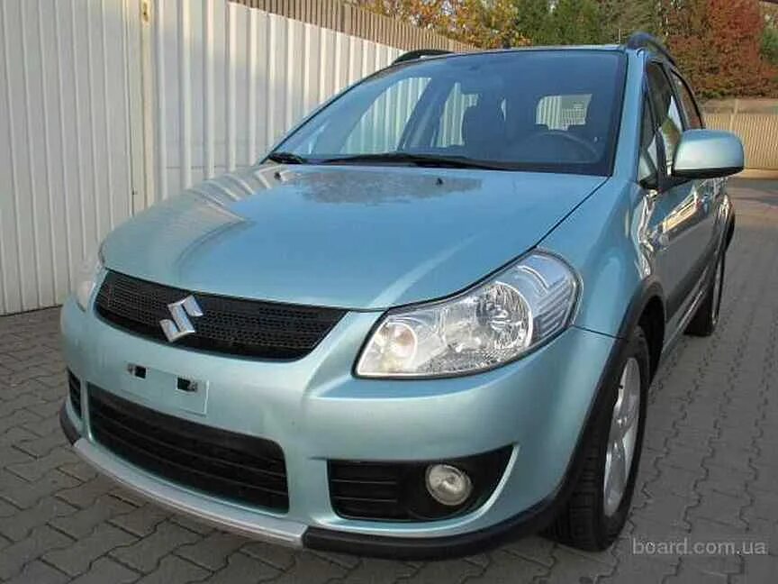 Купить сузуки сх4 на авито. Сузуки сх4 2007. Дефлектор капота Suzuki sx4 хэтчбек. Suzuki sx4 разборка. Запчасти на Сузуки сх4 хэтчбек.