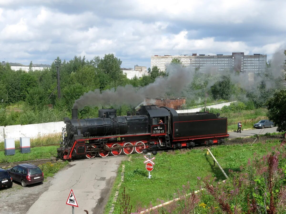 Прилипший к паровозу