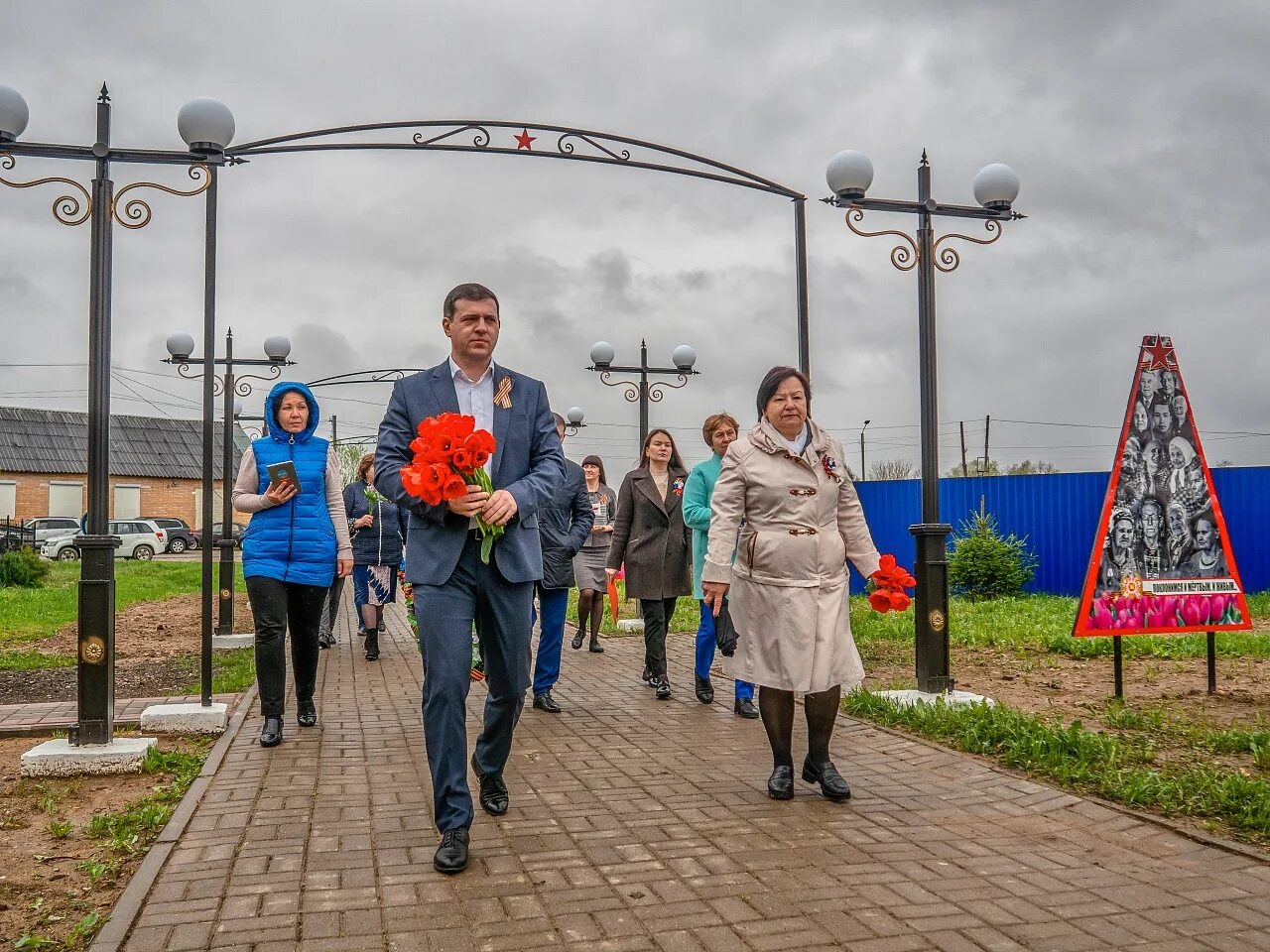 Температура в мятлево на 10 дней. Поселок мятлево износковский район. поселок мятлево калужская область. администрация поселок мятлево калужская область. администрация мятлево износковский район.