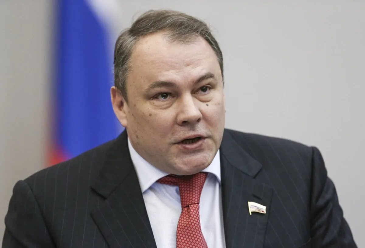 Вице спикер думы. Вице-спикер госдумы петр толстой. петр толстой дума. петр толстой госдума. вице-спикер госдумы, глава делегации рф в пасе петр толстой.