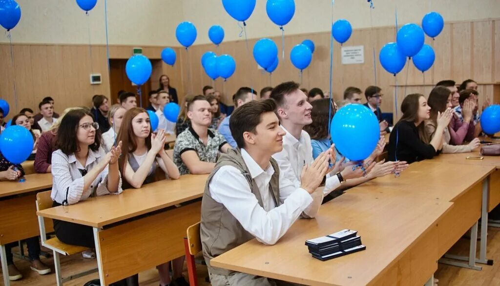 Сайт твгу тверь. ТГУ юрфак Тверь. Тверской государственный университет юридический Факультет. Фото учебного заведения. ТВГУ экономический Факультет.