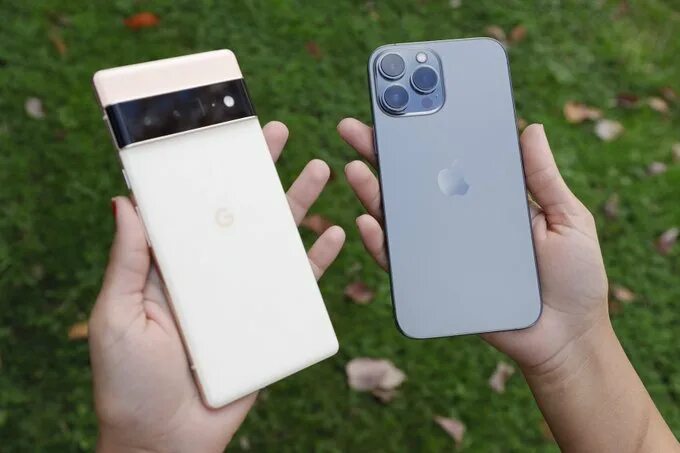 Iphone 13 Pro Max back. Iphone 13 vs iphone 13 Pro. Google Pixel 6 vs iphone 13. Google Pixel 6 Pro Max.