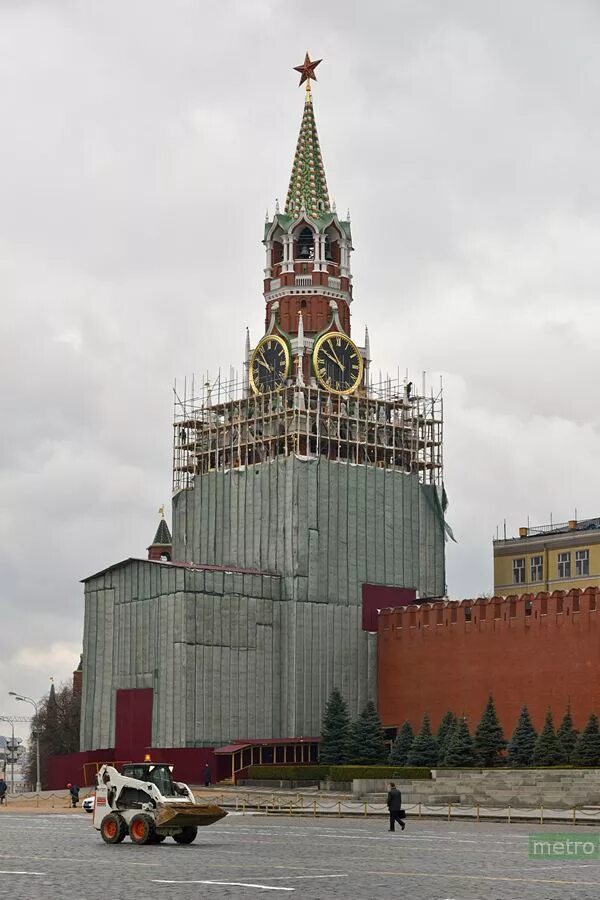 Кремль реставрация. Спасская башня Москва. Спасская башня башни Московского Кремля. Спасская башня реконструкция. Внутри Спасской башни Московского Кремля.