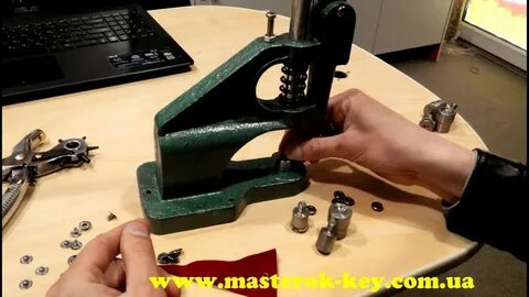 Как заклепать люверсы