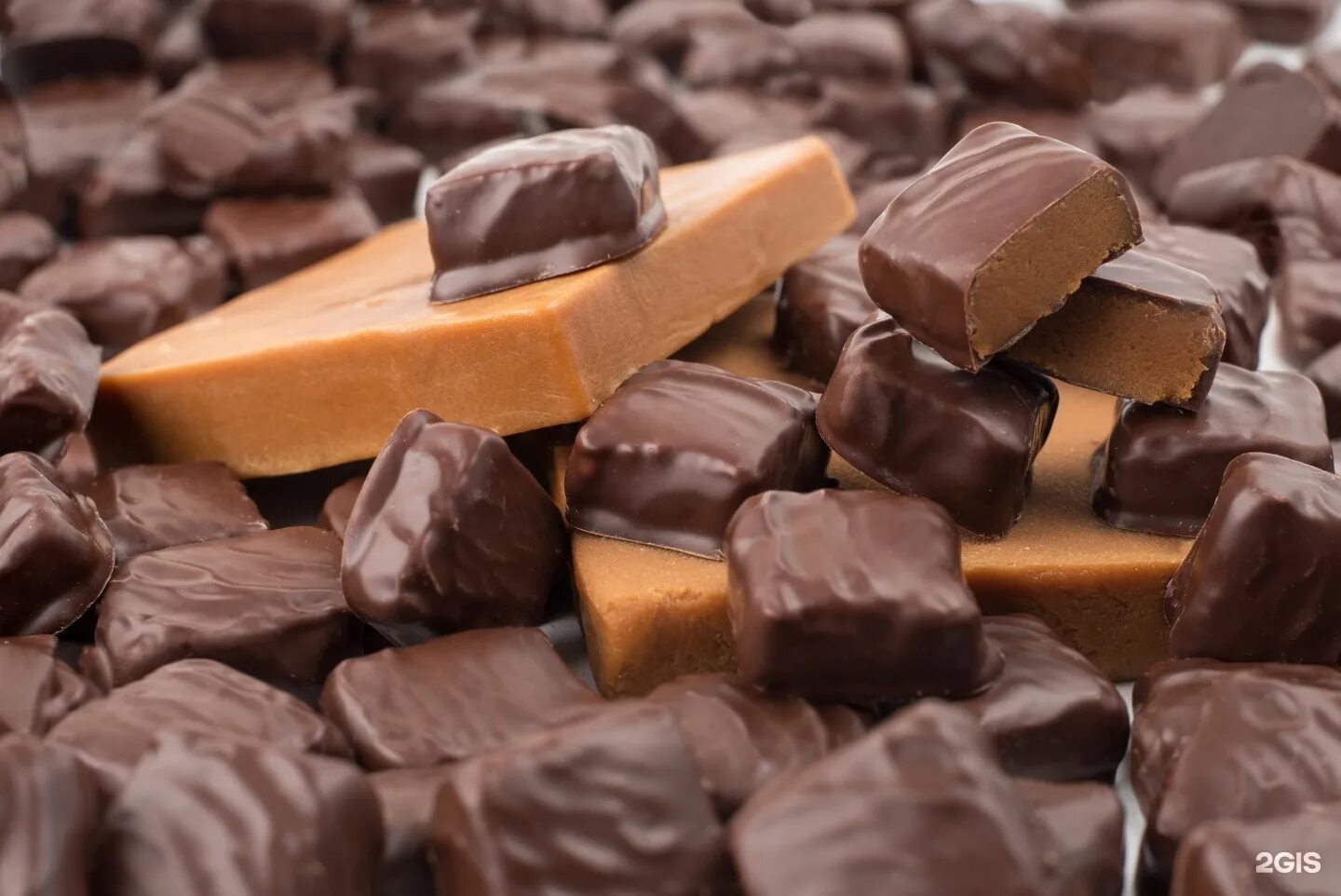 российские шоколадки. Chocolate forms. форма для шоколада 23. иди шоколад. молочный шоколад.