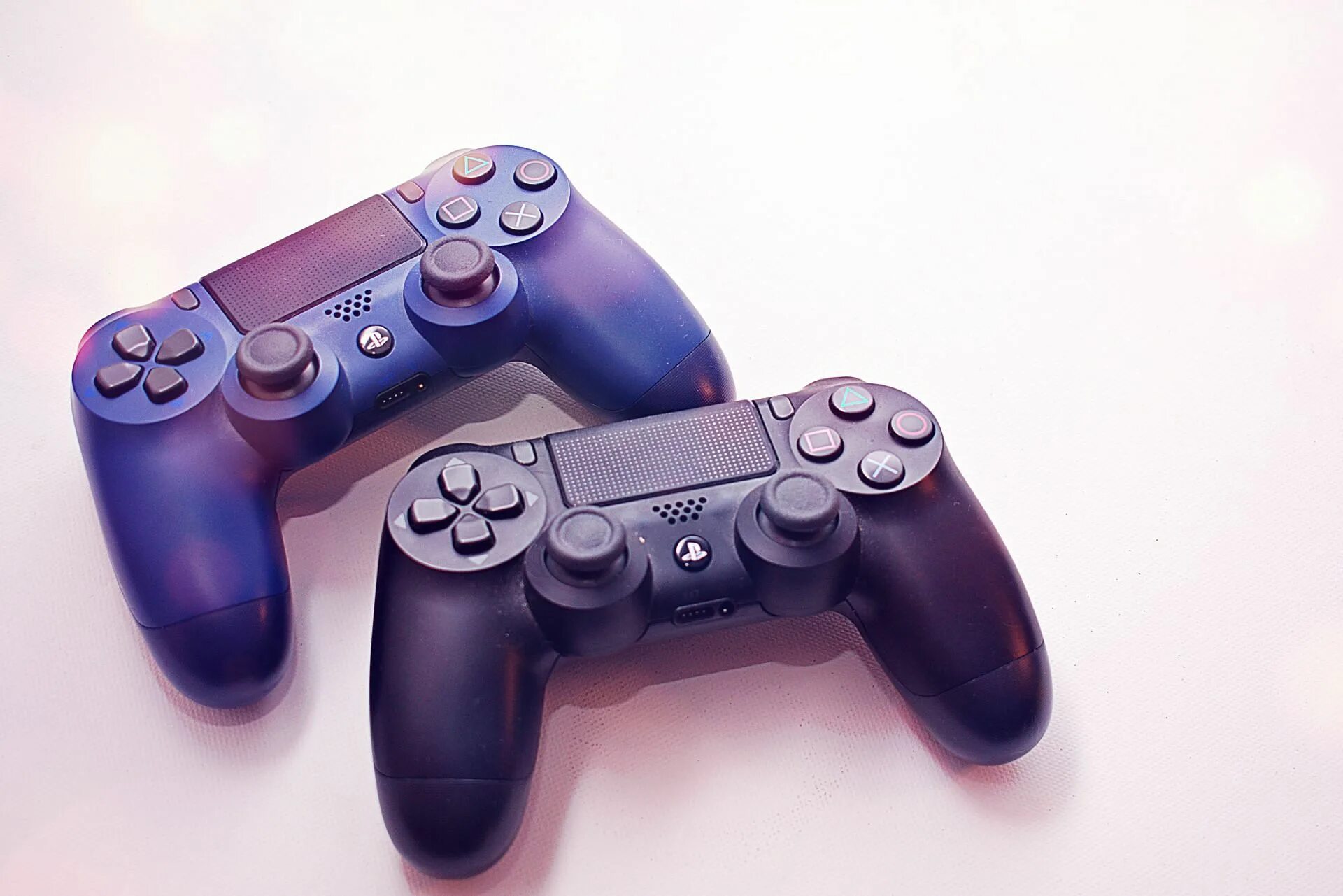 Игровой джойстик для ps4. Hori onyx plus ps4. Джойстик с лепестками. Приставка 4 джойстика. Джойстик для ps2 ps3 ps4.