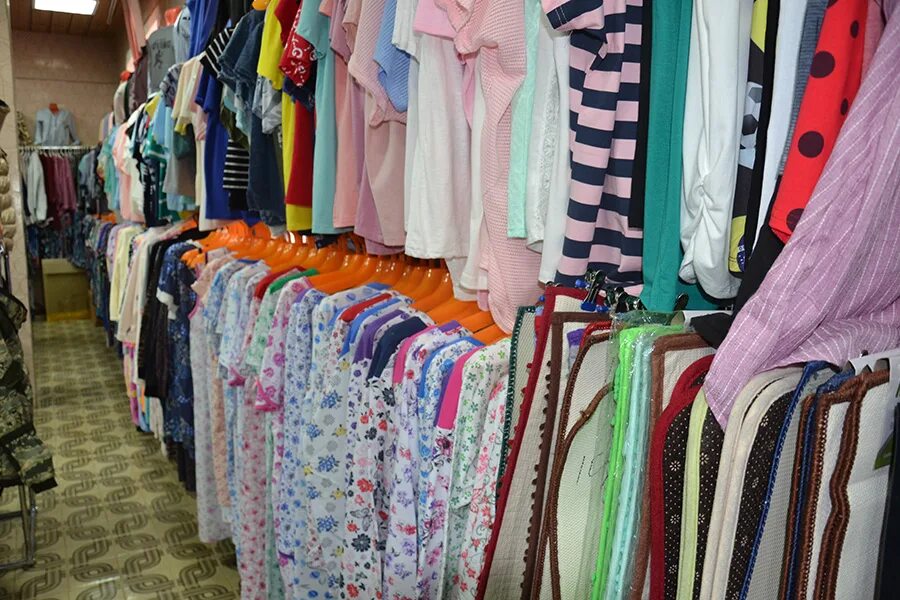 крупные магазины одежды. самая дешевая одежда в москве. самая дешевая одежда в москве. самая дешевая одежда в москве. дешевая одежда.