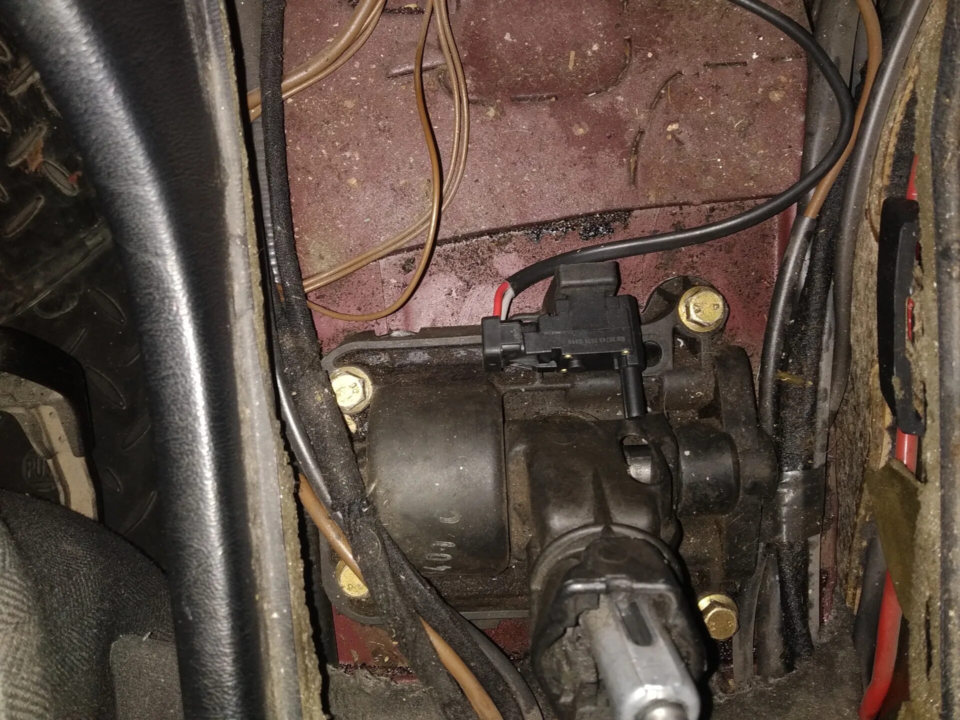 124 не работает. Реле отключения зажигания мерседес w140. 124 не работает. Блок комфорта w124 плата. 124 не работает.