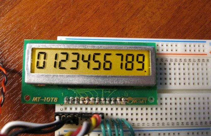 Поменять экран автомобильного монитора своими руками пошаговая. Жк экран для бортового компьютера. Погодная станция 1602. Ldt4145 жк индикатор pdf. Скаллер vga для матрицы mt561-b универсальный.