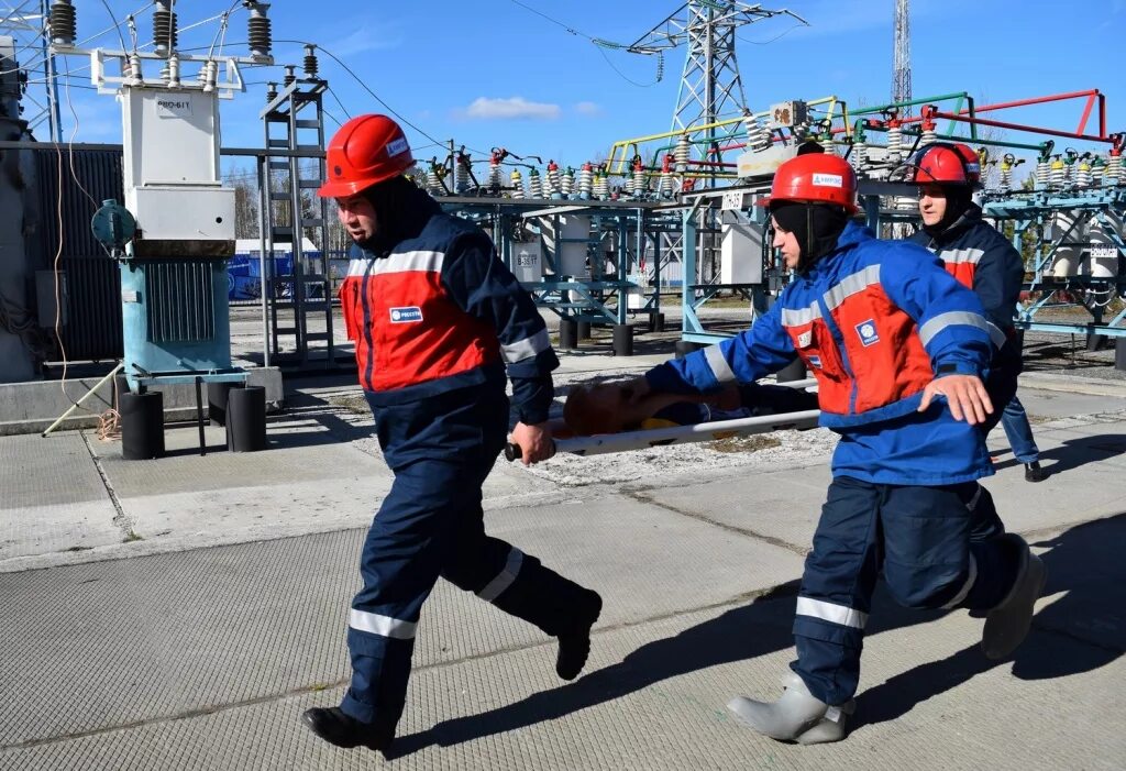 Нефтеюганские электрические сети. Россети нефтеюганск. электромонтер овб. электромонтер россети. электромонтер овб рэс.