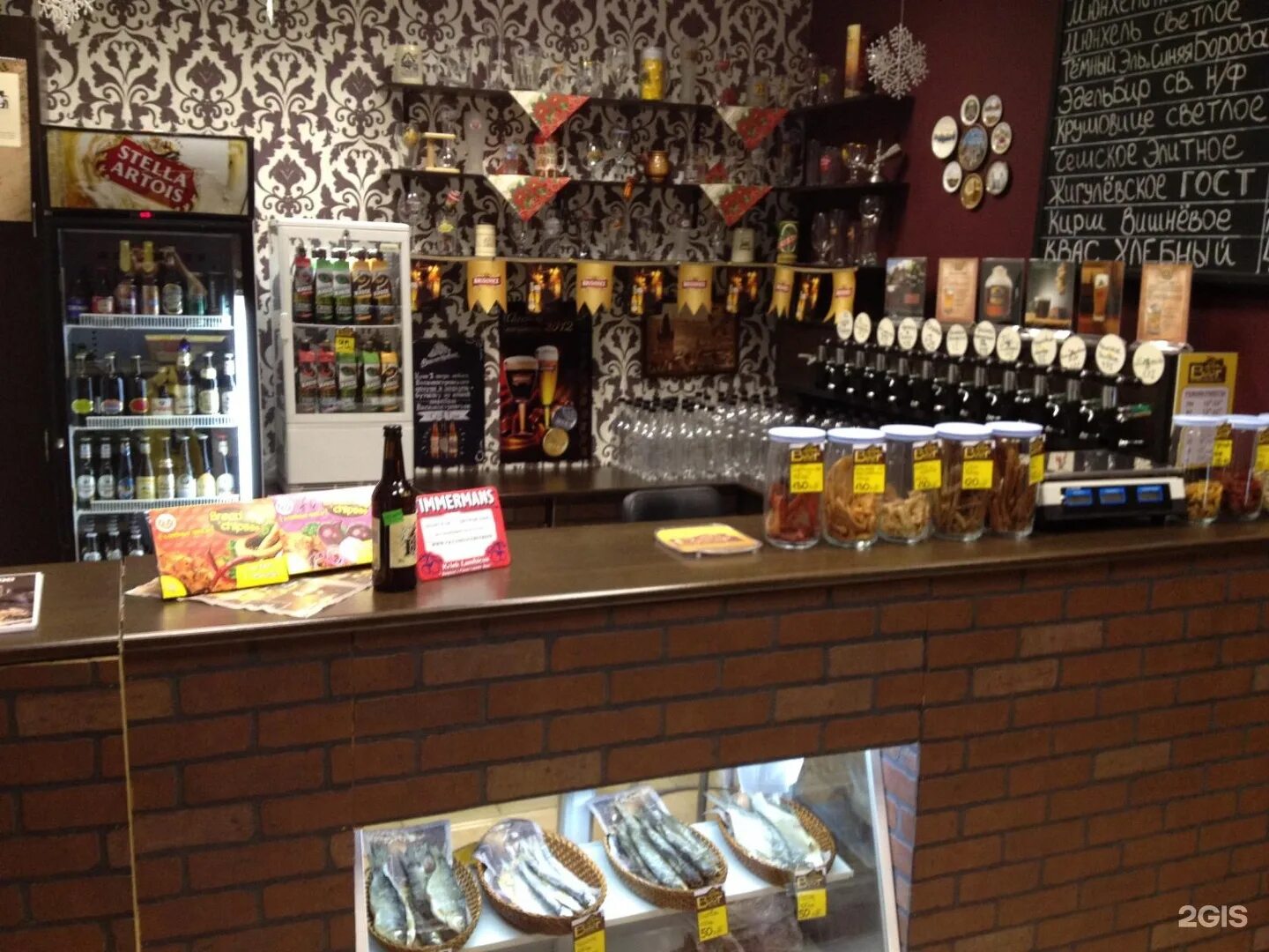 аренда пивных. разливное пиво. пивной бар. интерьеры пивных магазинов. аренда пивных.