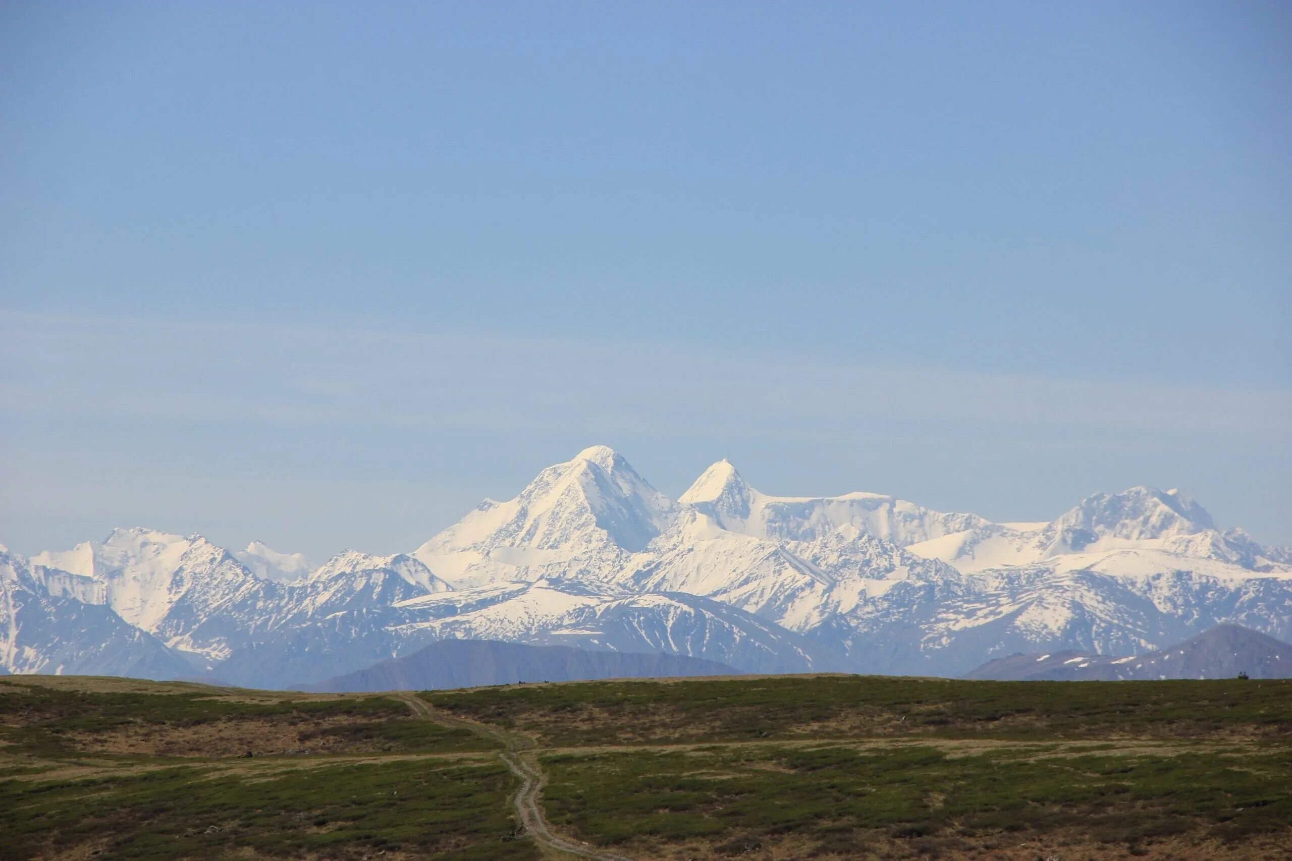 Горы граничащие с казахстаном. Географическая карта казахстана. Катунский хребет алтай. Горы граничащие с казахстаном. Горы граничащие с казахстаном.