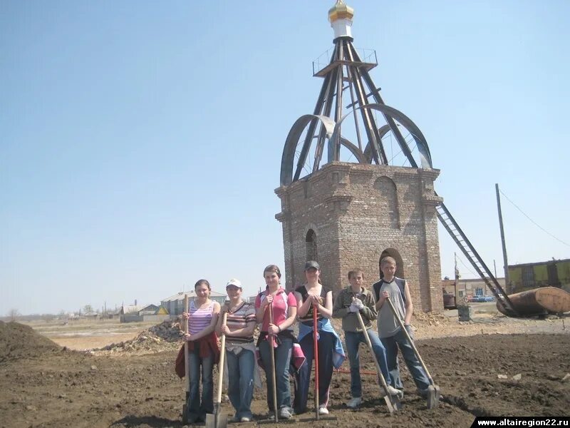 Село Покровка Локтевский район храм. Село локоть Алтайский край Локтевский район. С Гилево Локтевский район Алтайский край. Церковь Горняк Локтевский район. Погода успенка алтайский край локтевский