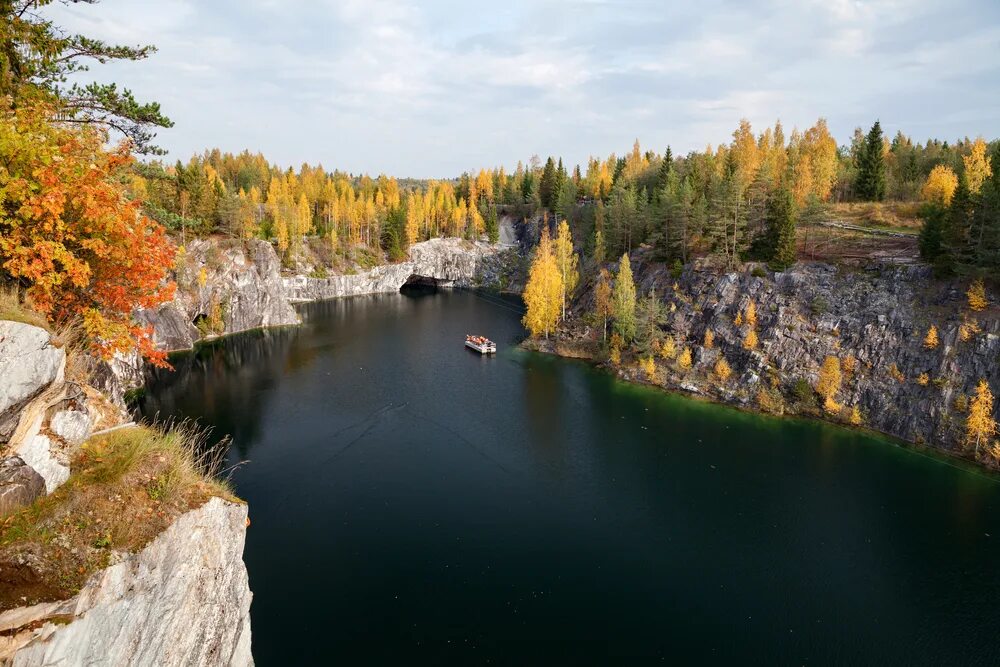 Остерозеро. Южная карелия. Карелии жечу жемчужина рускеала. Мраморное озеро в карелии. Рускеала горный парк зима.
