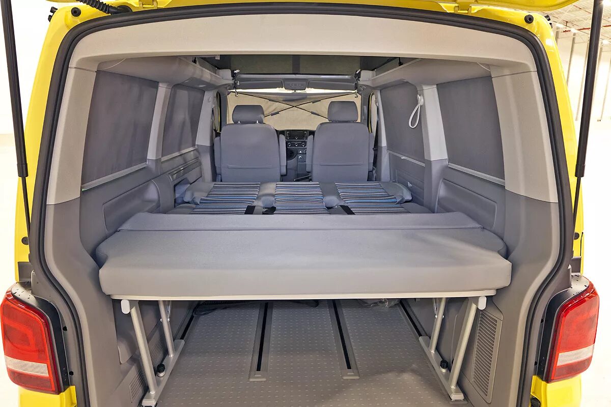 Багажник мультивен т5. Полка multiflex vw t5-т6. volkswagen caravelle 6.1 багажник. vw t5 transporter багажник. volkswagen multivan t5 багажник.