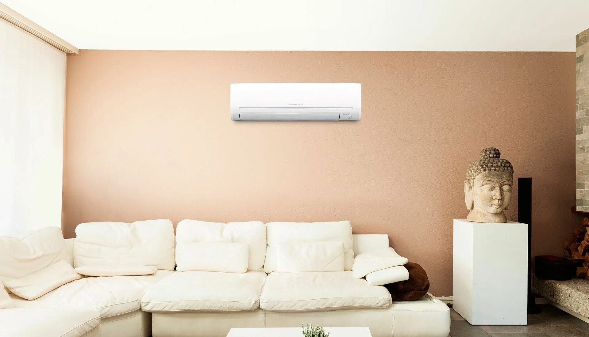 Кондиционер фото. Сплит-система Mitsubishi Electric в интерьере. Кондиционеры Mitsubishi Electric в интерьере. Настенный кондиционер в интерьере. Кондиционер в гостиной.